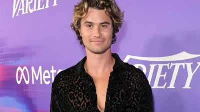 what is chase stokes net worth